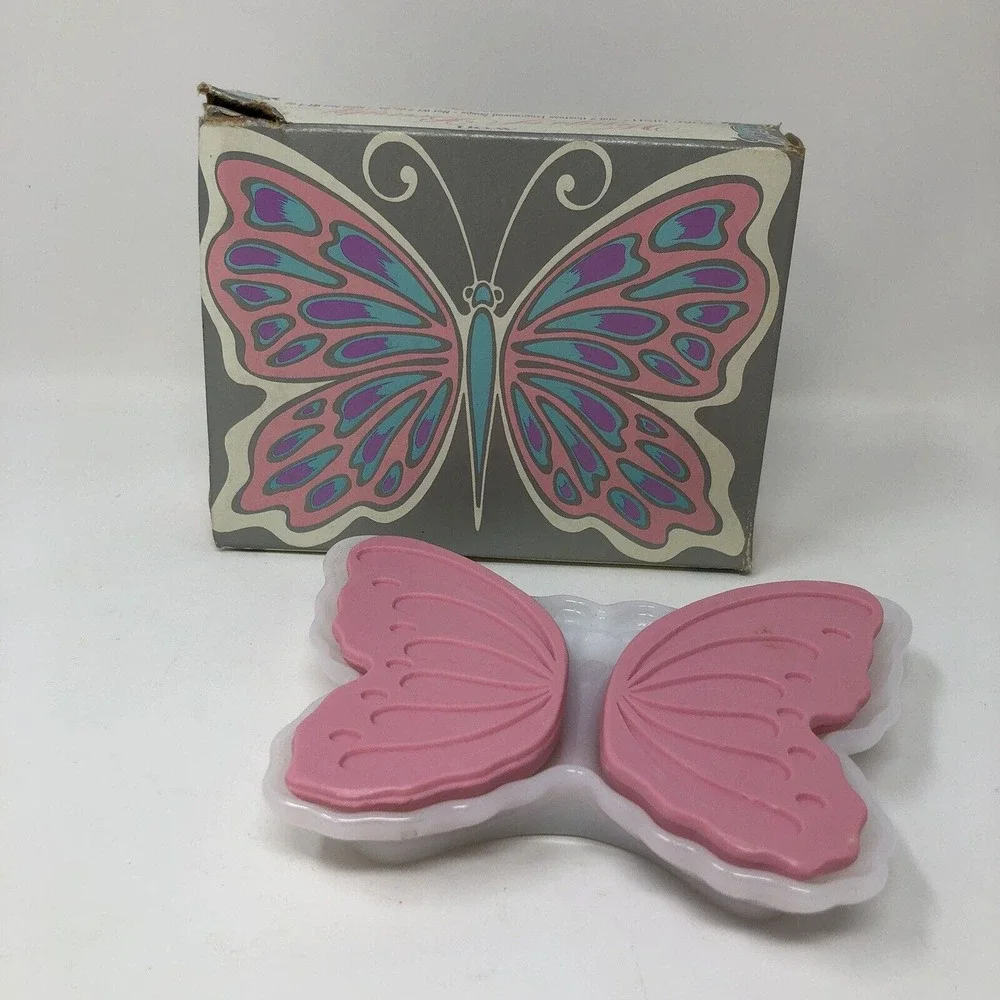 Butterfly Glass Soap Dish Avon Wings of Beauty 2 Hostess Fragrance Soaps NOS